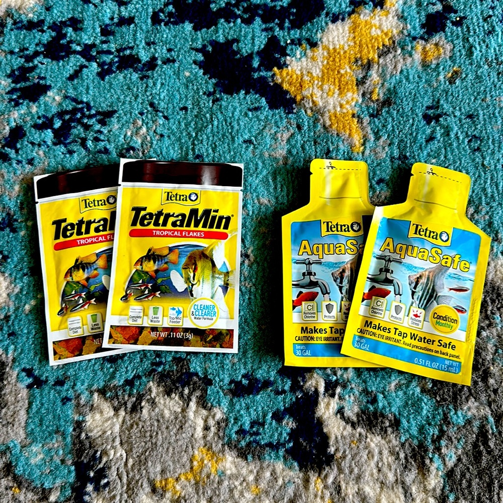 TETRA 2 Aqua Safe for tap water & 2 Tetra Min tropical fish flakes food set of 4